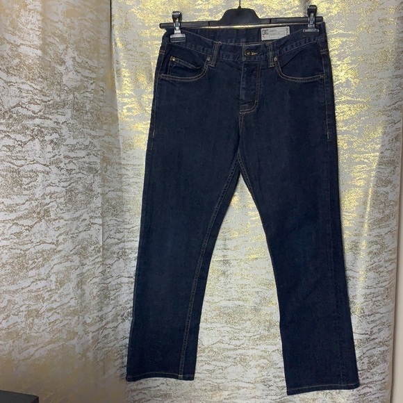 DC Dark Blue Wash Straight Fit Women’s Jeans Size 30*30 - Picture 2 of 13